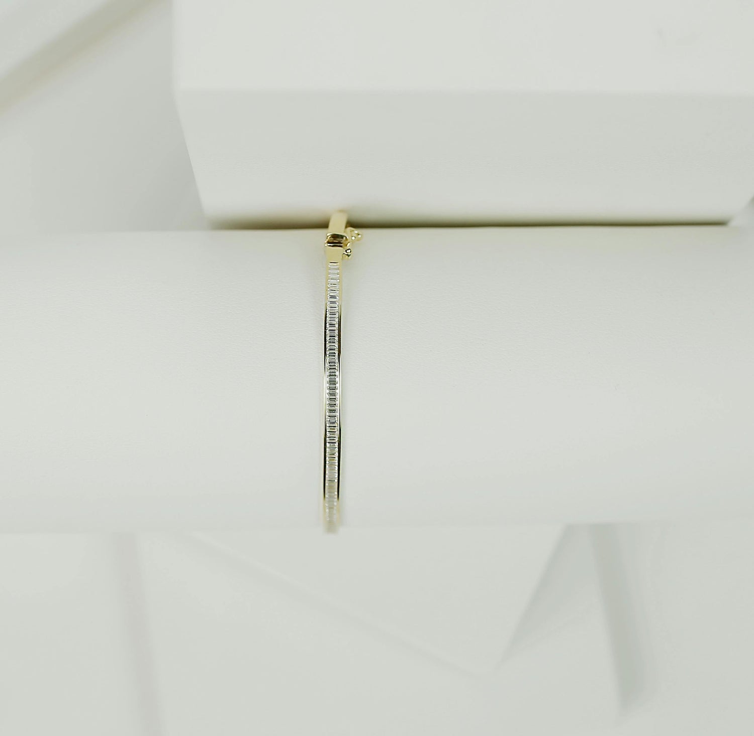 bracelet en or 10 carats_ Bijouterie Md