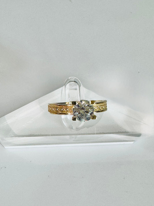 #203 bague alliance solitaire sertie de zircon en or 10k