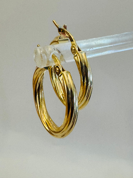 #309 boucles d’oreilles anneaux lignés en or 10k