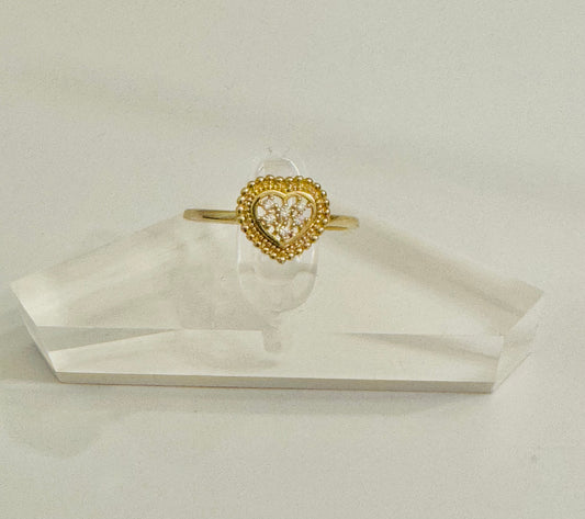 #210 bague en forme de cœur avec zircon au centre en or 10k
