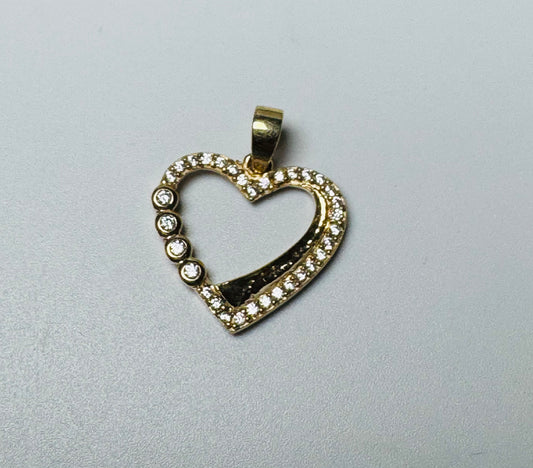 #423 pendentif cœur contour en zircon neuf en vrai or 10k