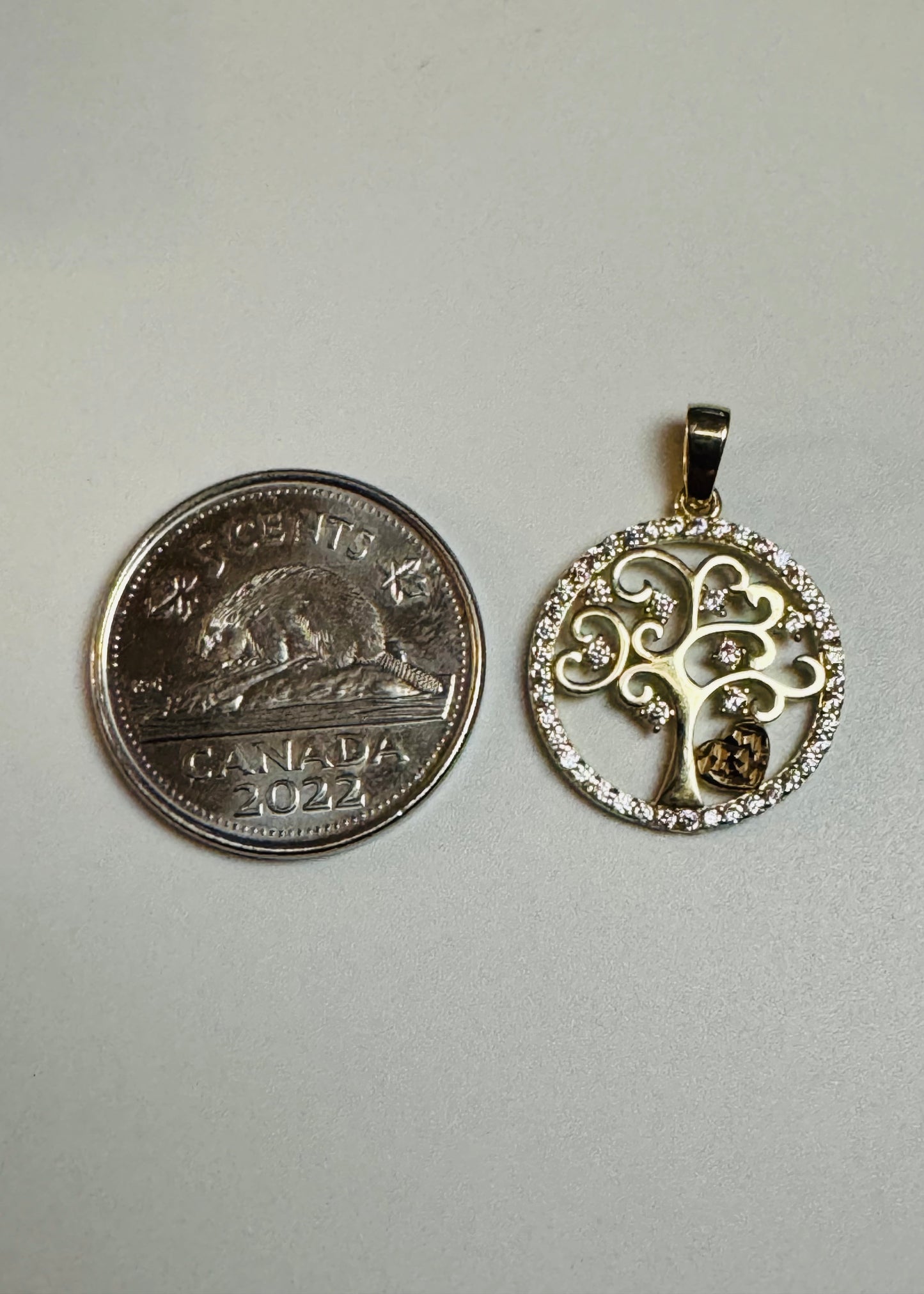 #429 Pendentif arbre de vie avec zircon et cœur en or 10 carats