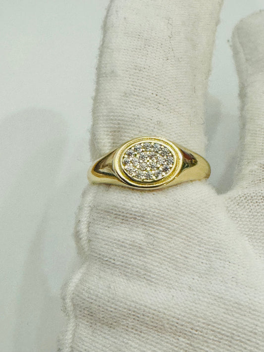 #203 Bague avec ovale en zircon en or 10k