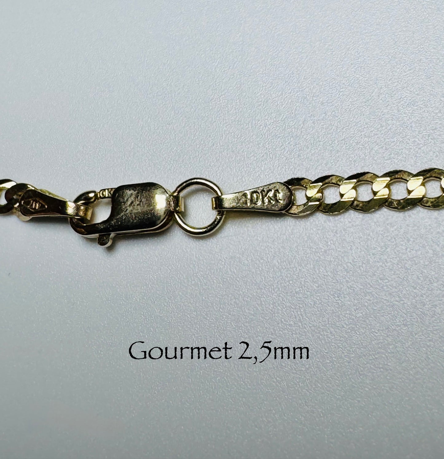 #102 bracelet gourmet 2,5 mm en or 10k