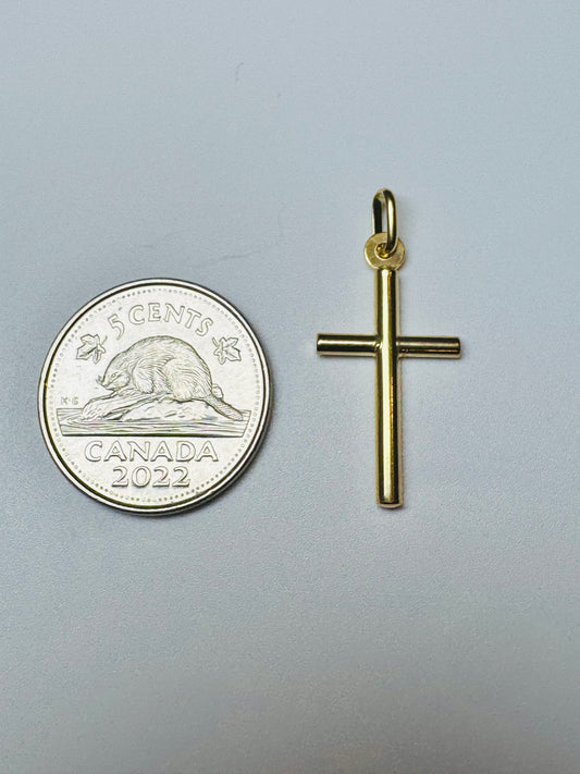 #472 Pendentif croix uni en or 10 carats