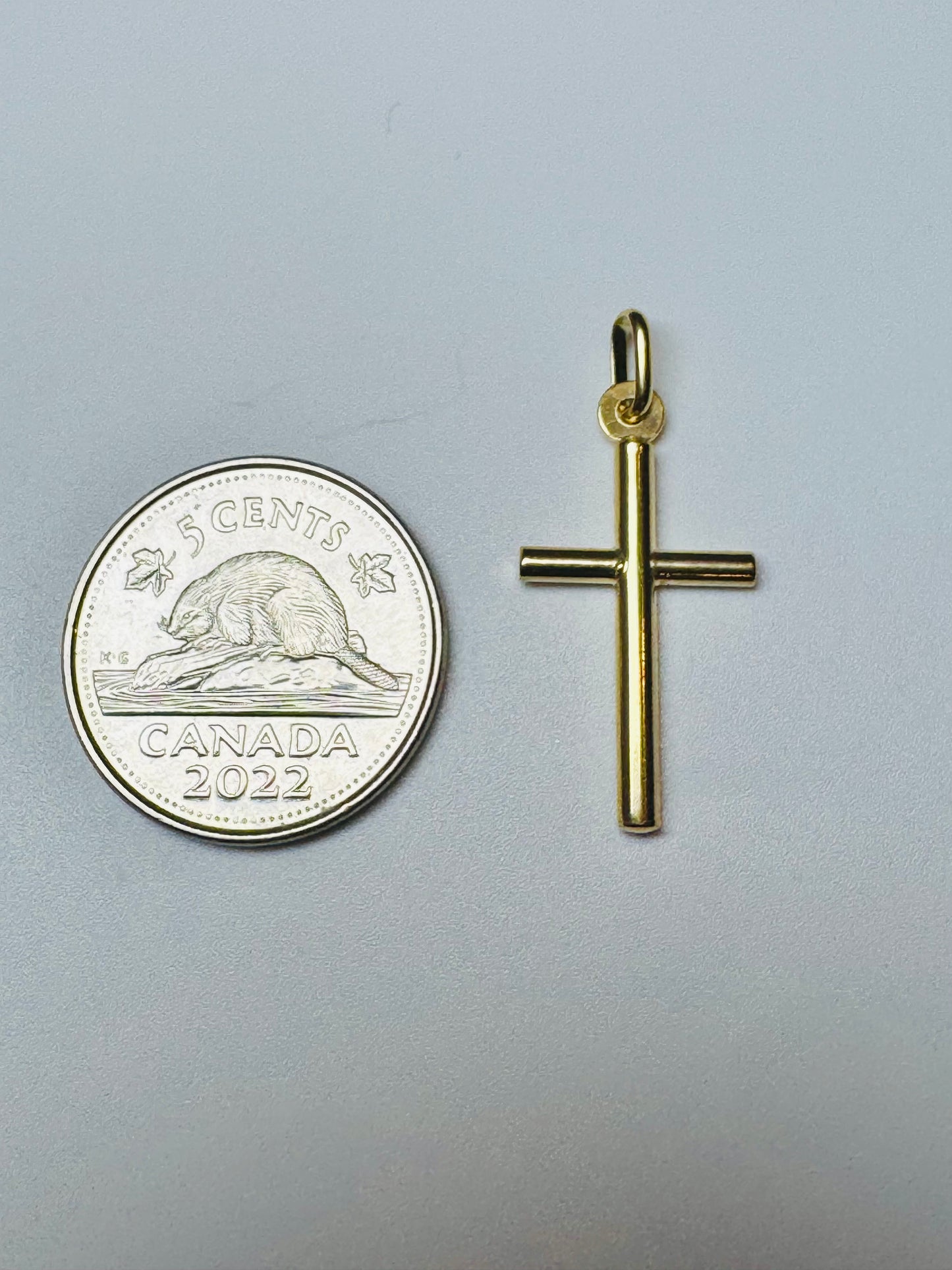 #472 Plain Cross Pendant in 10k Gold