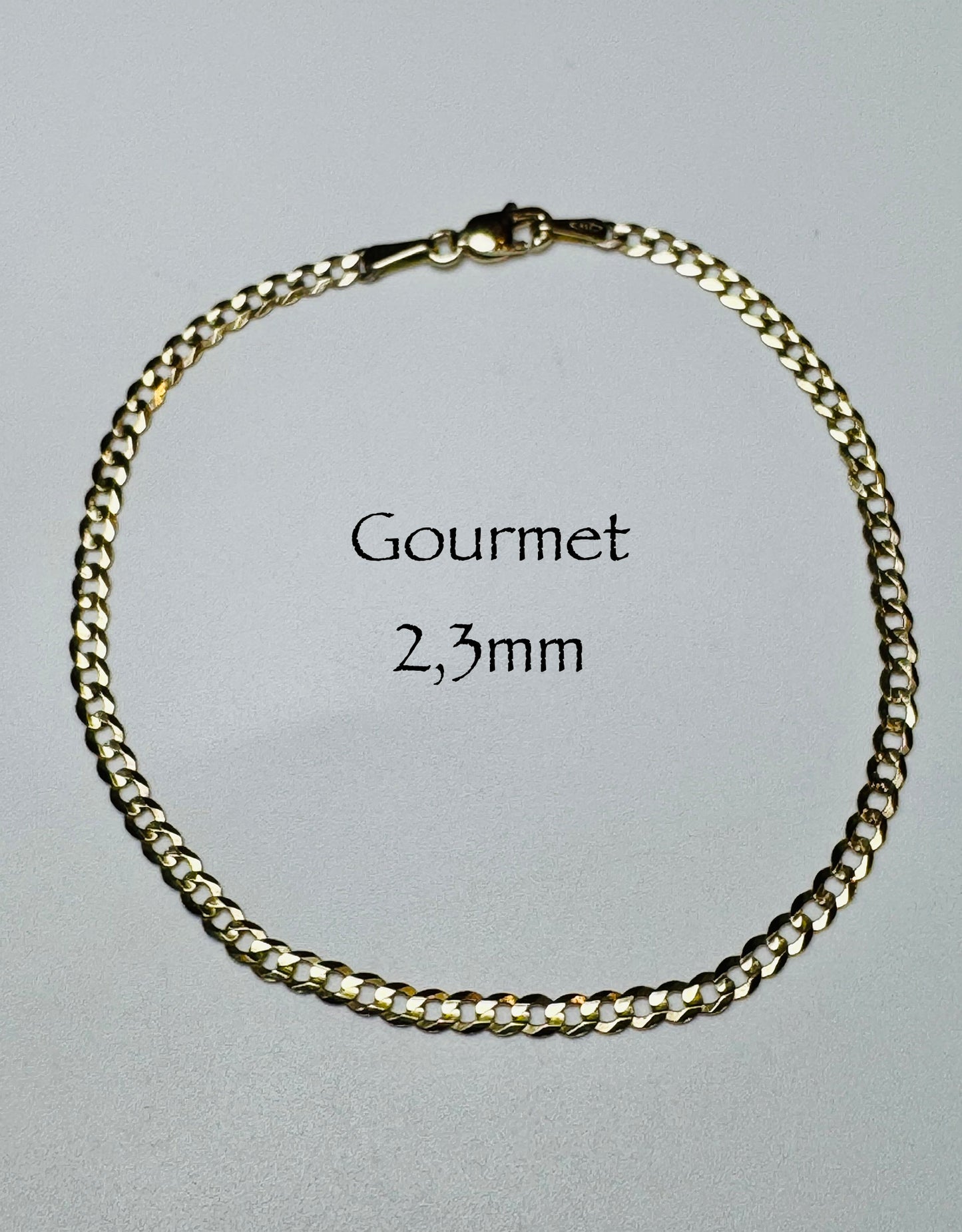 #103 bracelet gourmet 2,3mm en or 10k