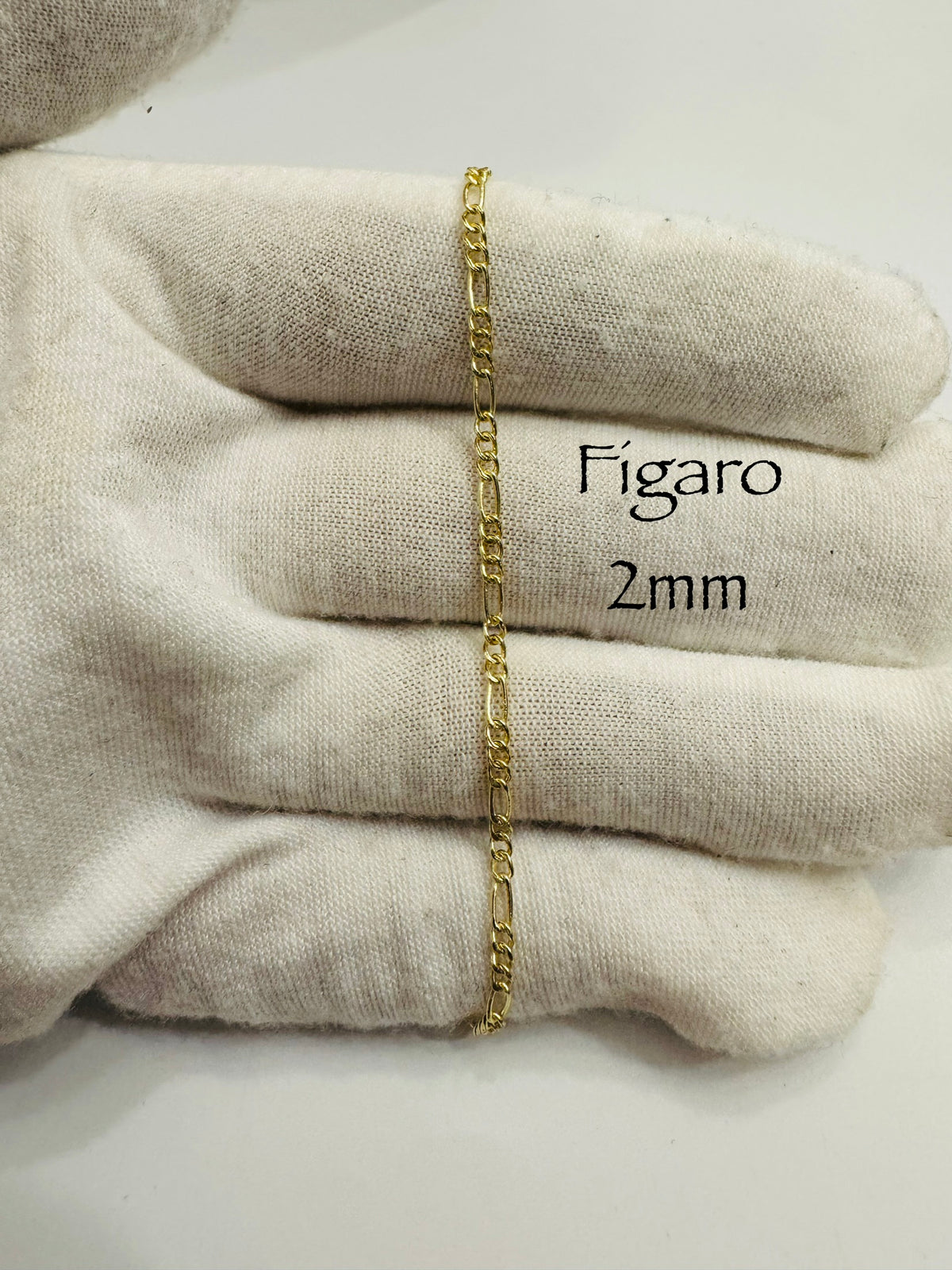 Chaîne Figaro 2 mm en or 10k