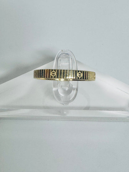 #212 bague lignée avec cercle en or 10k