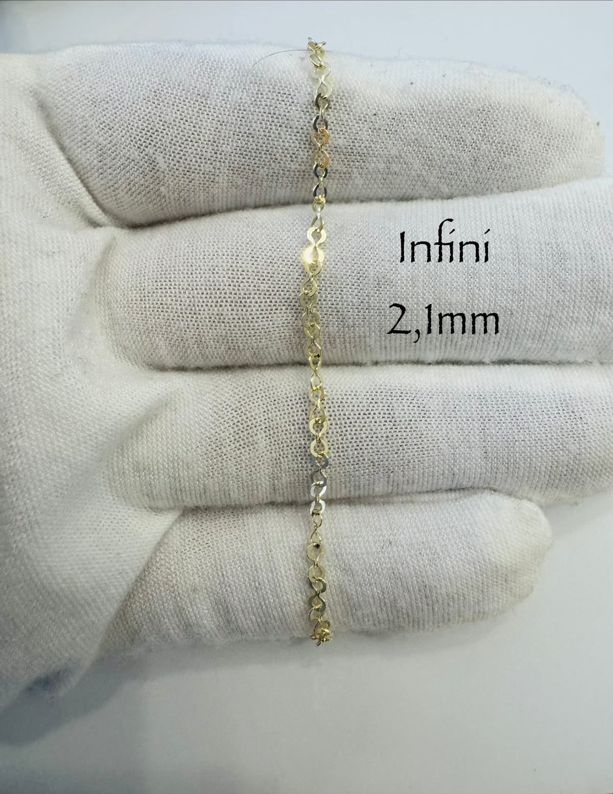 Chaîne infini 2,1 mm en or 10k