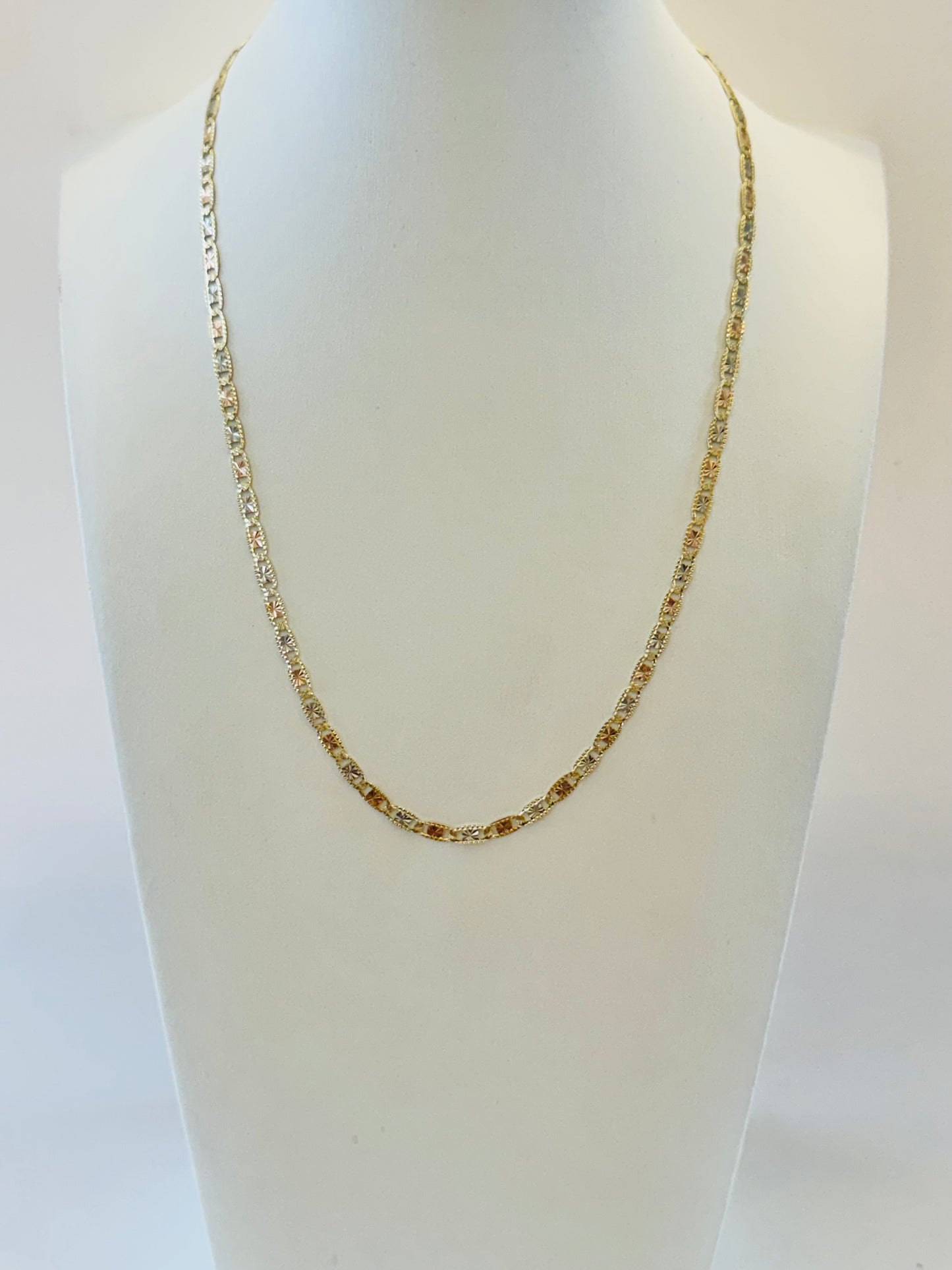 Chaîne étoilée coupe diamantée 3,5mm en or 10k