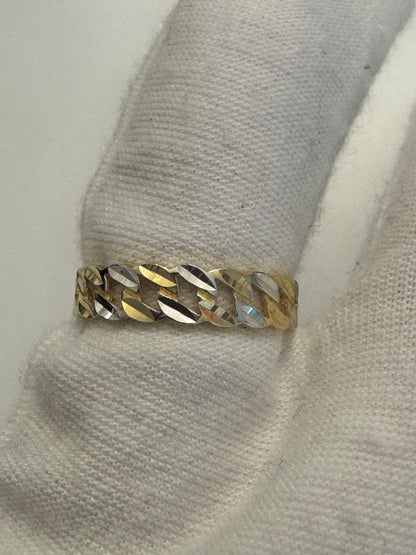 #209 bague entrelacée coupe diamantée en or 10K￼