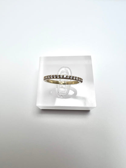 #215 Bague demi éternité avec zircon 1,5 mm en or 10 carats