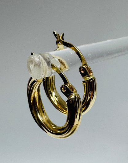 #312 petites boucles d’oreilles anneaux lignées en or 10k