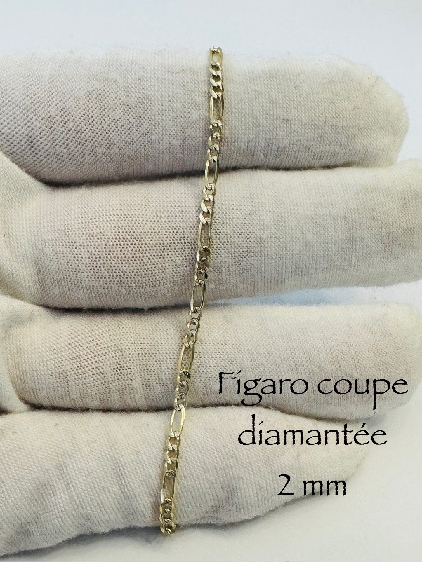 #104 bracelet Figaro coupe diamantée solide 2mm en vrai or 10k