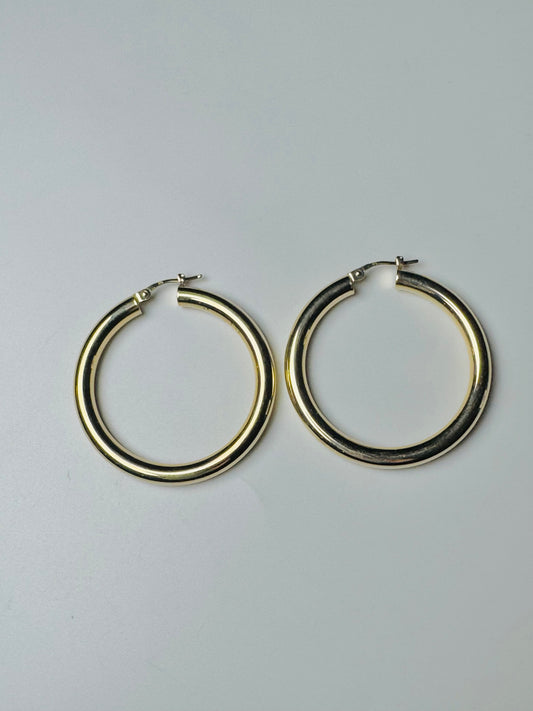 #312 boucles d’oreilles très grandes anneaux unies 4 mm en or 10k