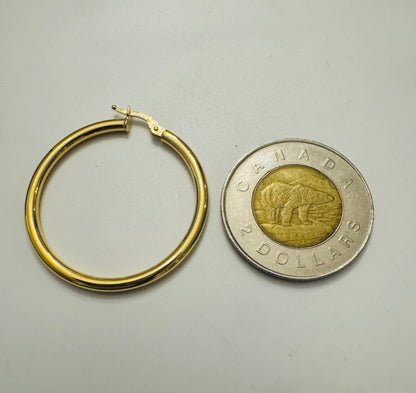 #324-326 boucles d’oreilles anneaux unies épaisseur 2,3mm en or 10k