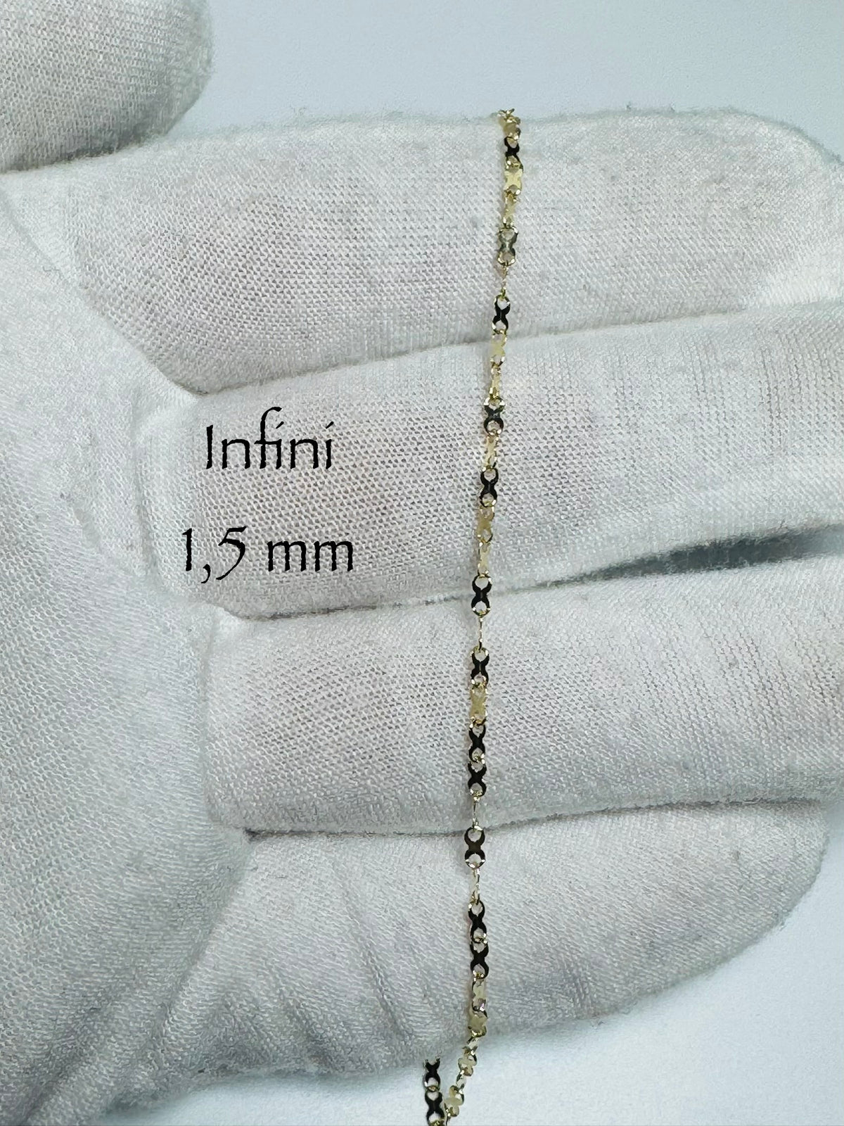 Chaîne infini 1,5mm en or 10k