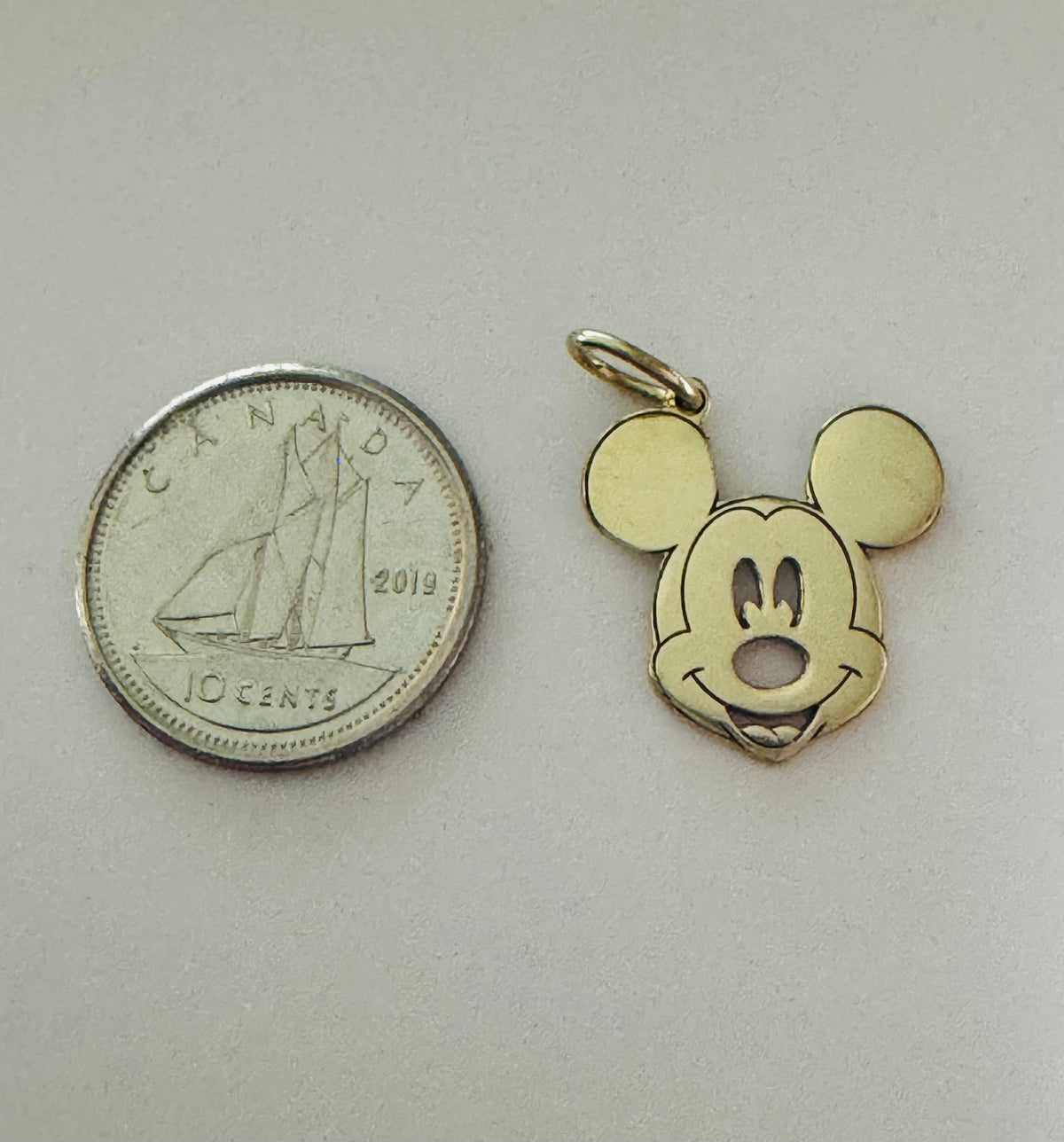 #467 pendentif souris MM en or 10k