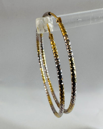 #309 boucles d’oreilles grandes anneaux coupe diamantée deux couleurs en or 10k￼