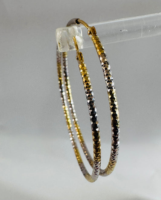 #309 boucles d’oreilles grandes anneaux coupe diamantée deux couleurs en or 10k￼