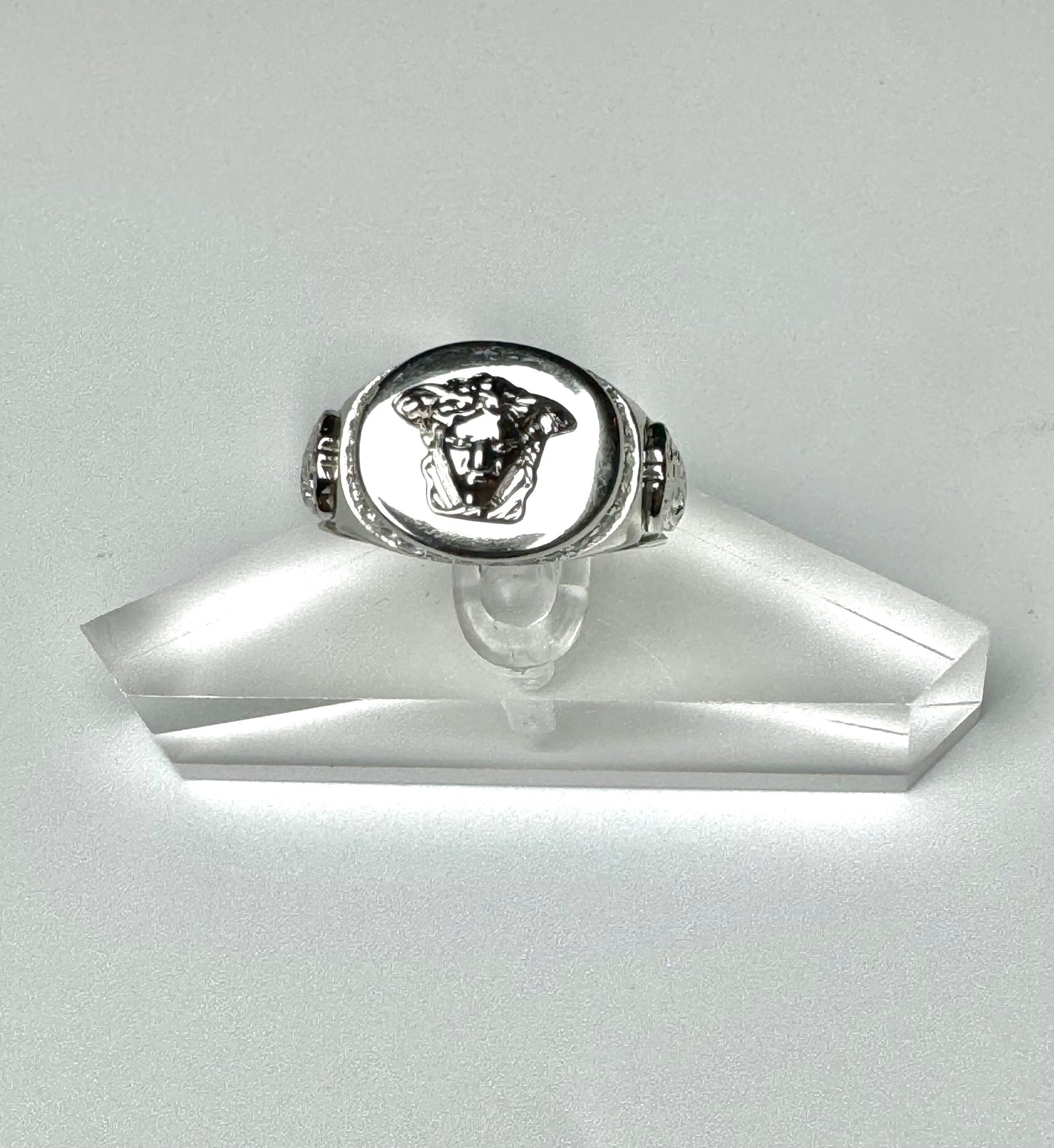 Italian 925 sterling silver medusa ring