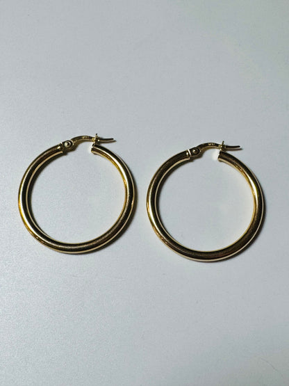 #317 boucles d’oreilles anneaux unis minces moyennes 2mm neuves en or 10k