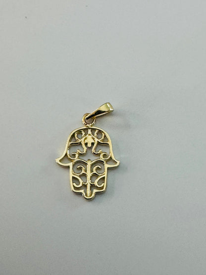 #450 pendentif main Fatima avec motif en or 10k
