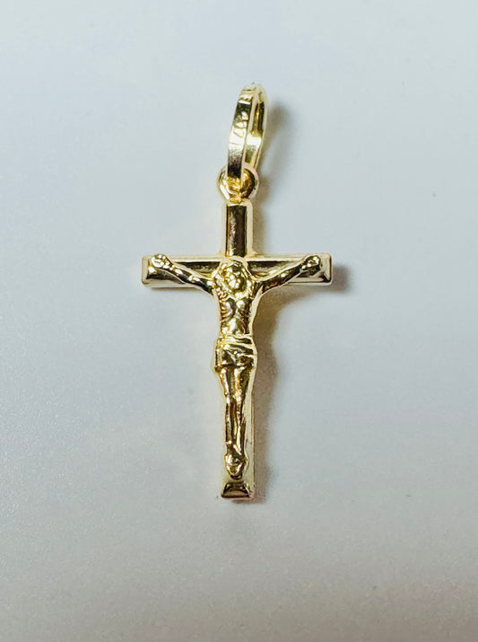 #411 pendentif petite croix avec crucifix en or 10k