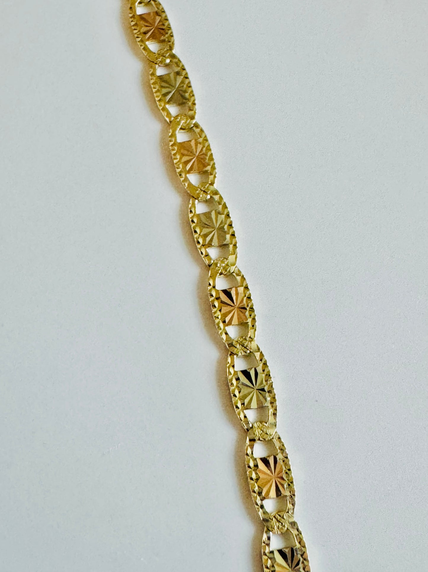 Chaîne étoilée coupe diamantée 3,5mm en or 10k