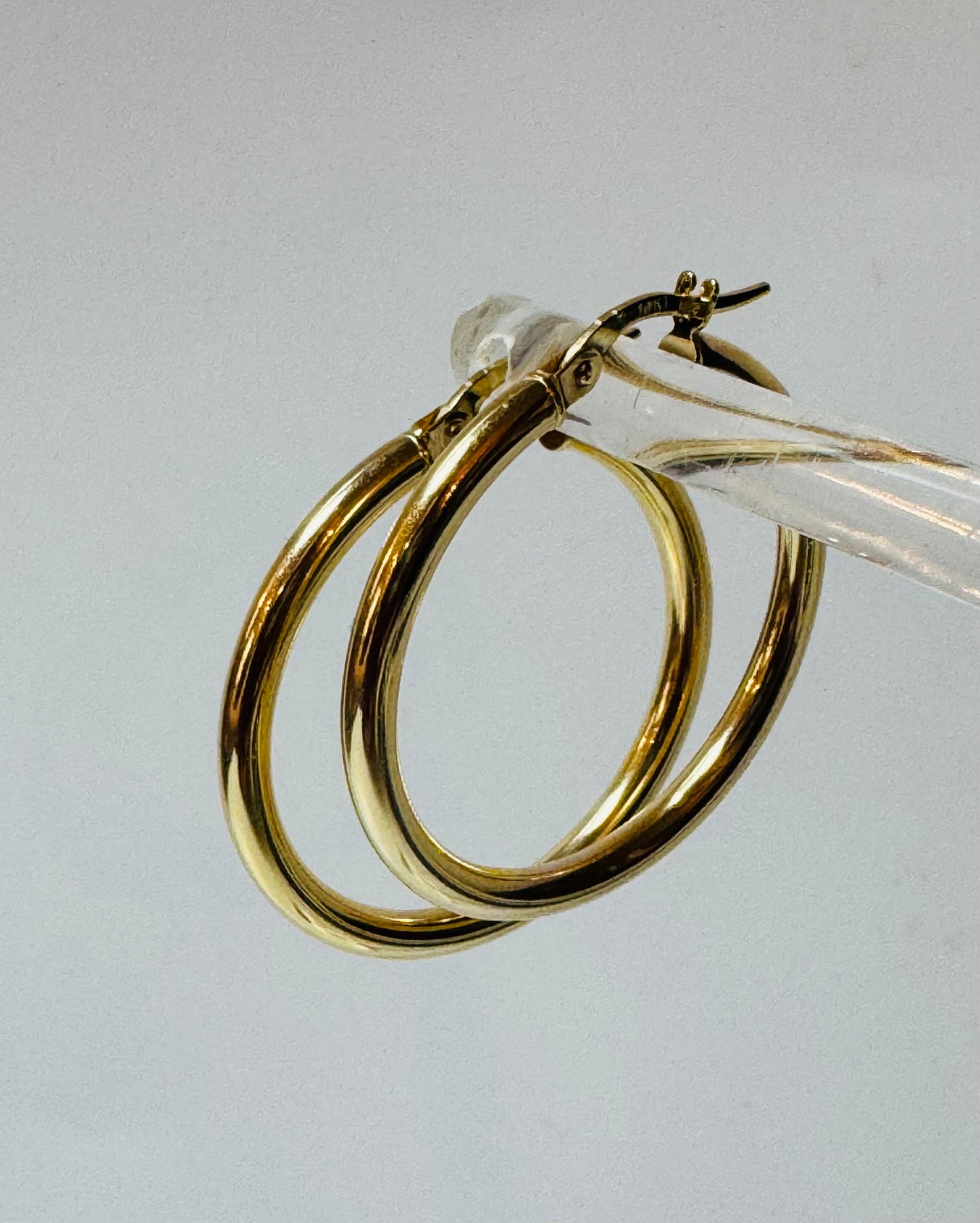 #317 boucles d’oreilles anneaux unis minces moyennes 2mm neuves en or 10k