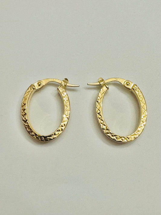 #318 Oval hoop earrings with 10k gold engraving