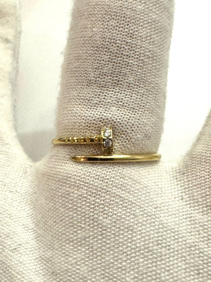 #222 bague clou avec zircon en or 10 carats