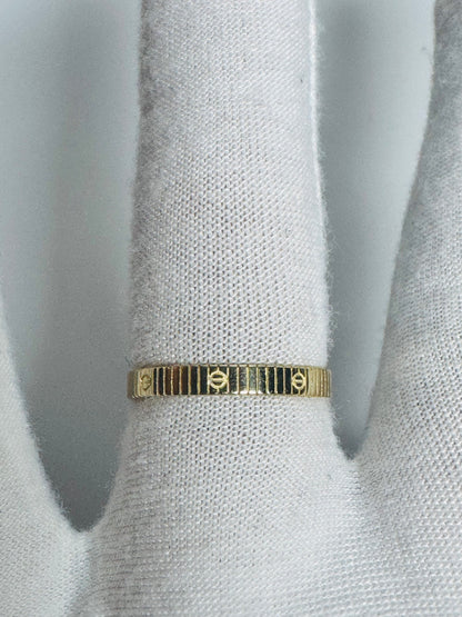 #212 bague lignée avec cercle en or 10k