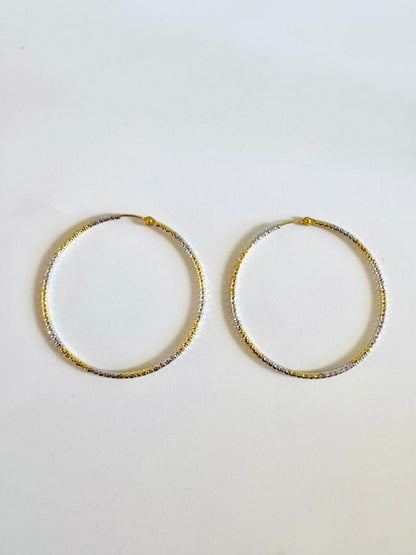 #309 boucles d’oreilles grandes anneaux coupe diamantée deux couleurs en or 10k￼