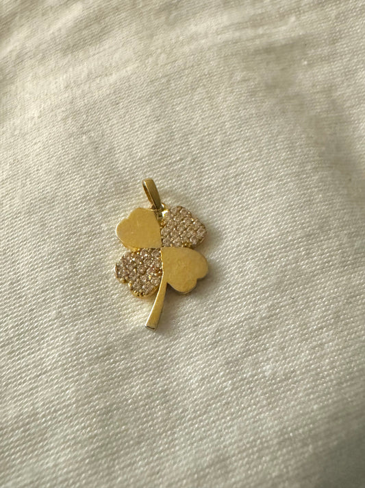 Gold clover pendant with zircon