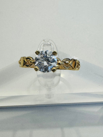 #204 bague entrelacée avec triangle et zircon en or 10k