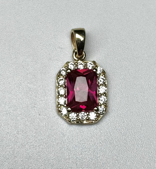 Gold rectangle pendant with red and white zircon