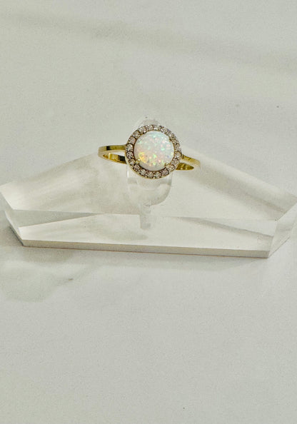 #215 Round ring with brilliant white stone and zircon in 10k gold