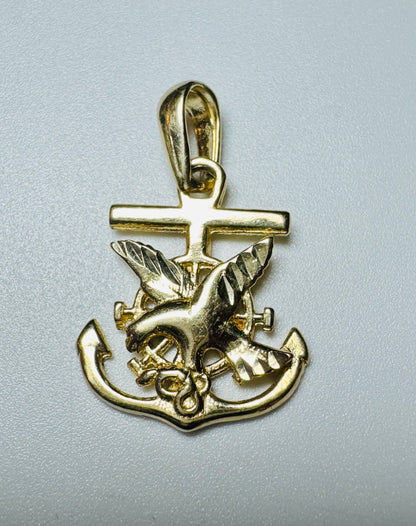 #470 colgante de ancla con pájaros en oro de 10k
