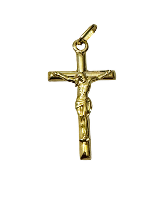 Pendentif croix en or avec Jésus