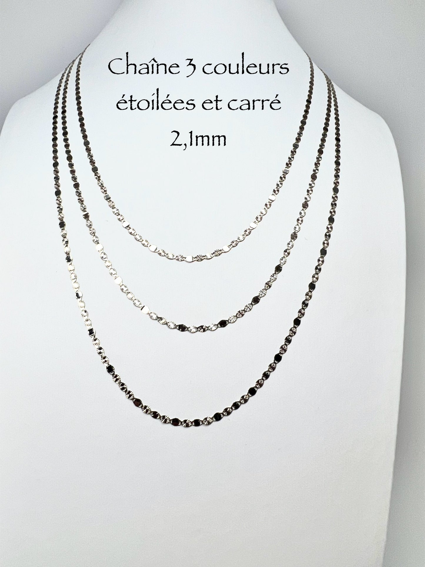 Chaîne or étoilée avec carré 2,1mm