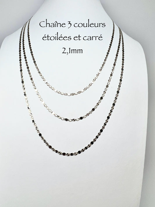 Chaîne or étoilée avec carré 2,1mm