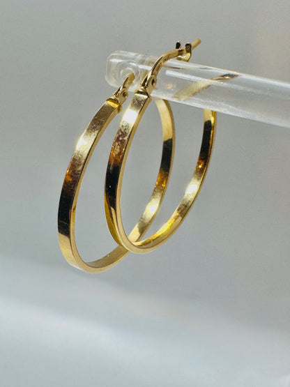 #322 boucles d’oreilles anneaux unies aplaties en or 10k