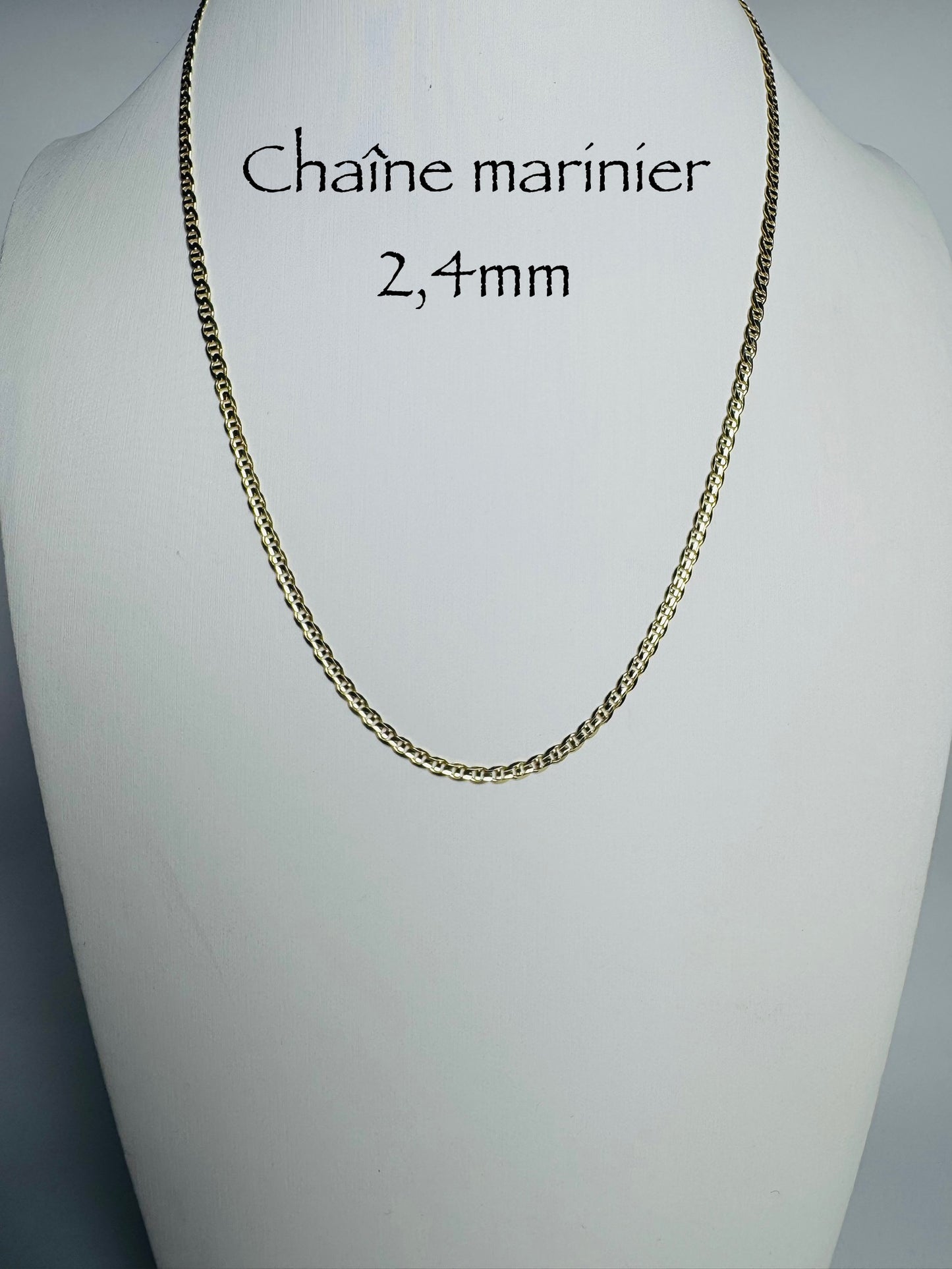 Chaîne marinier 2,4 mm en or 10 carats