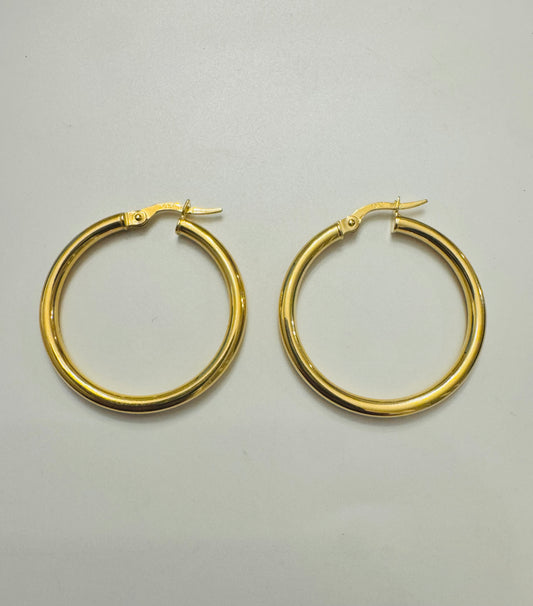 #324-326 boucles d’oreilles anneaux unies épaisseur 2,3mm en or 10k