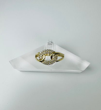 #207 bague ronde avec zircon en or 10k