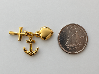 #469 pendentif amour espérance charité en or 10k