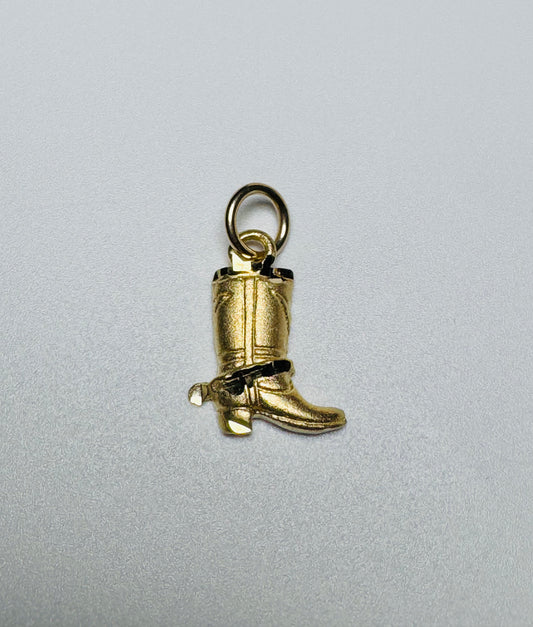 #458 pendentif botte de cow-boy en or 10 carats