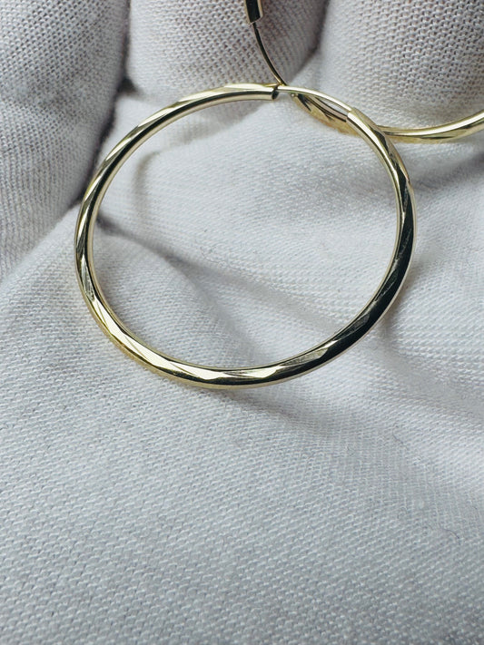 #303 boucles d’oreilles anneaux coupes diamantés fermoir intégré en or 10k